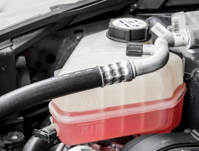 Limpeza de Sistema de Arrefecimento